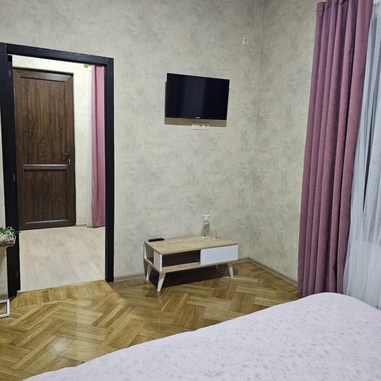 Deluxe Suite with balcony