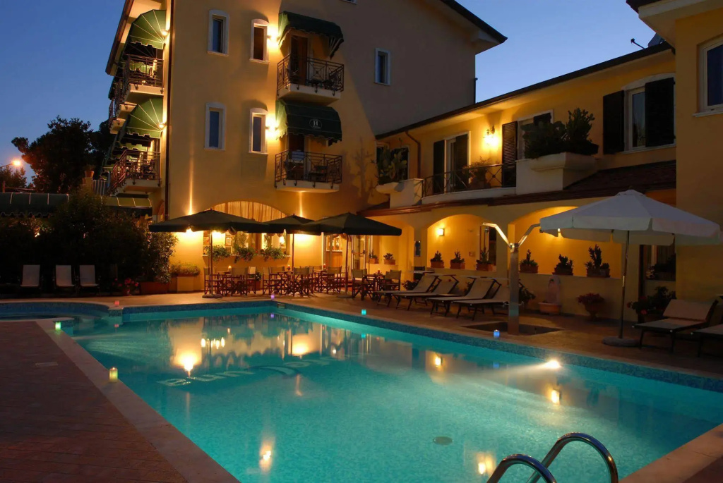 Hotel photo 33