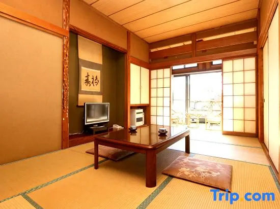 Standard room with city view