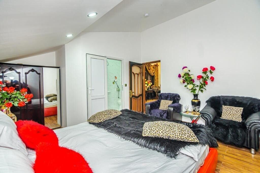 Sera Otel — 5