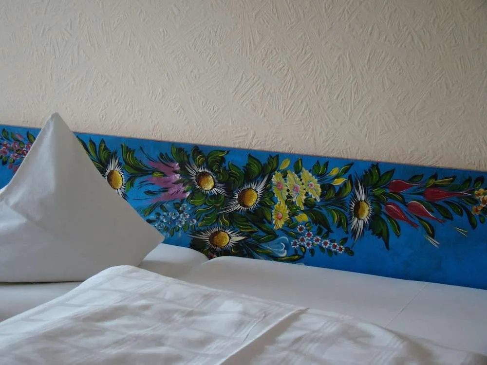 Hotel Hirsch — 4