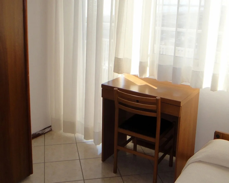 Hotel Caesar (Bed and Breakfast) - Chambres