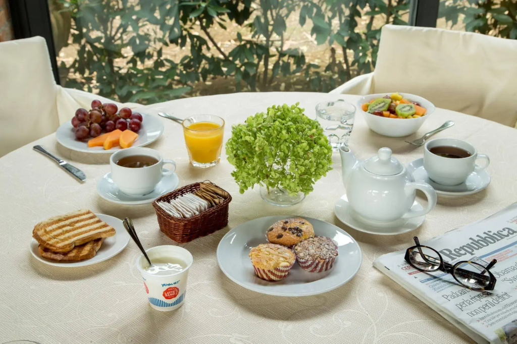 Hotel photo 11