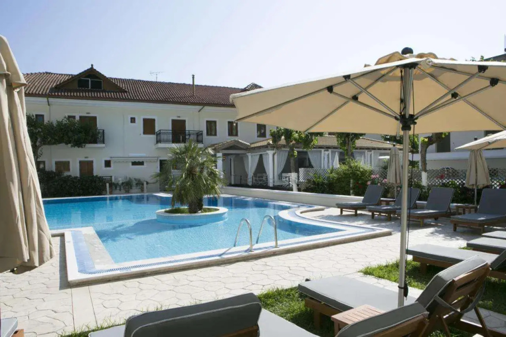 Hotel photo 13