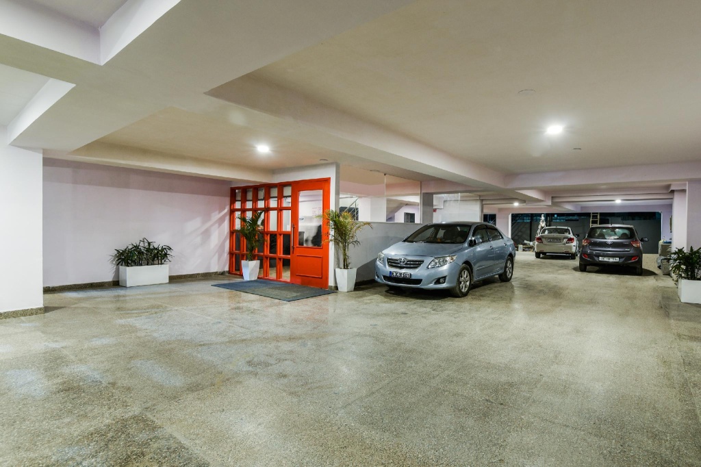 OYO Townhouse 086 Pankha Road