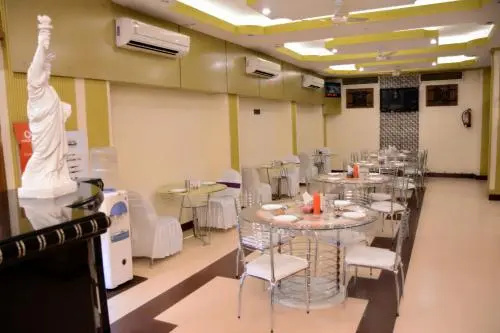 Food & Beverage