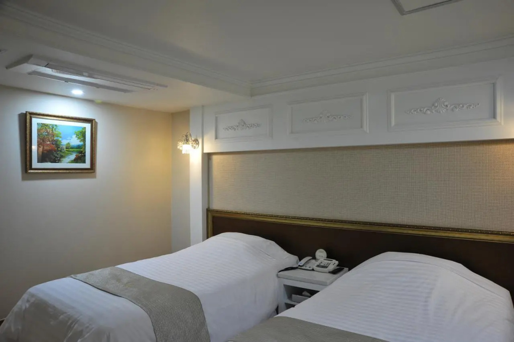 Palace Tourist Hotel - Chambres
