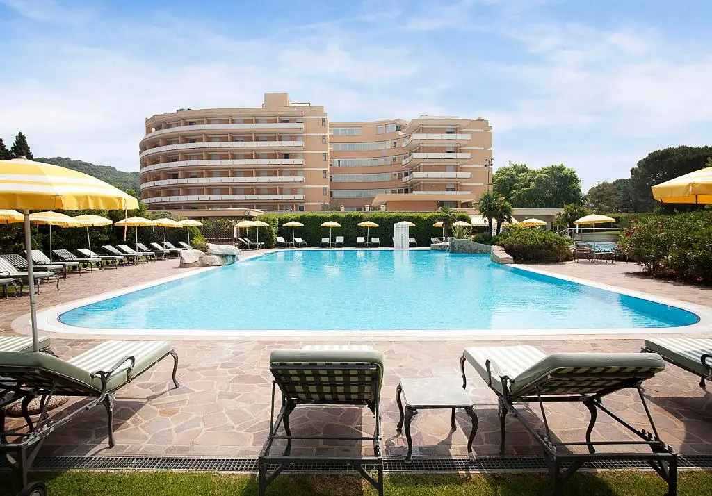 Hotel photo 13