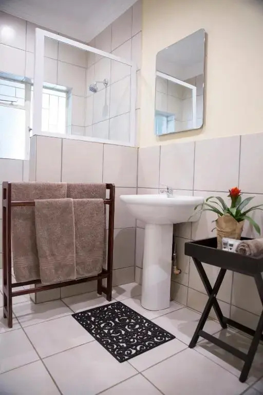 Franka Guesthouse - Chambres