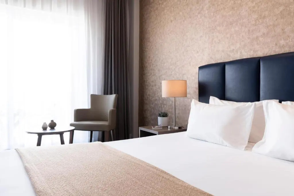 The Waterfront Hotel - Chambres