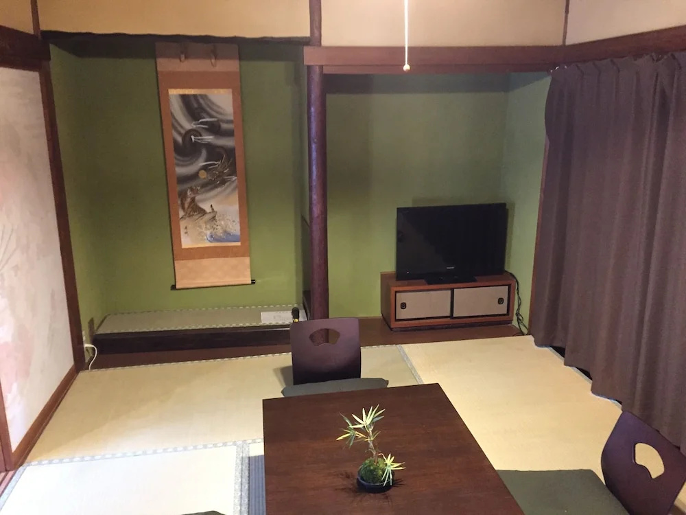 image url