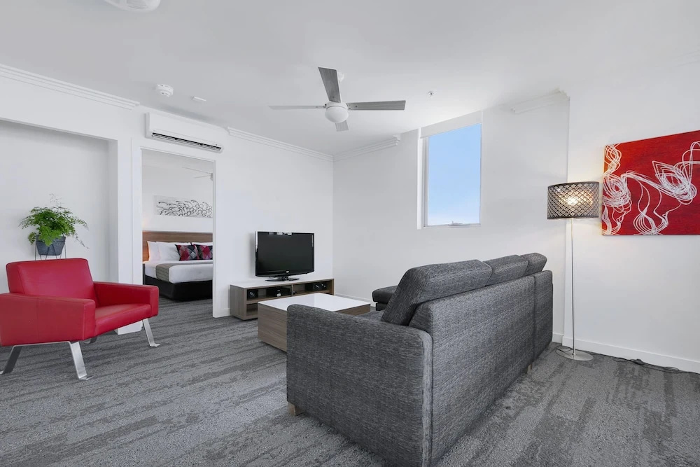 1 Bedroom Apartment with balcony