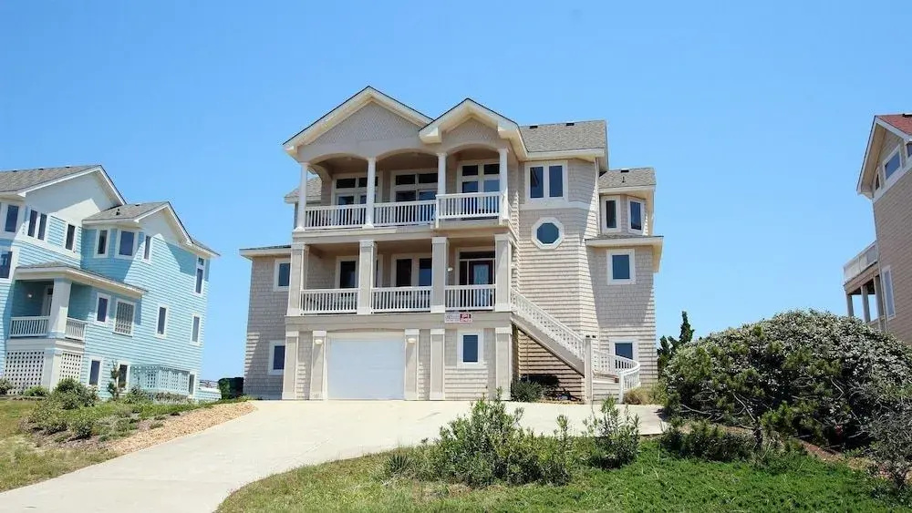 Wellfleet - 6 Br Home