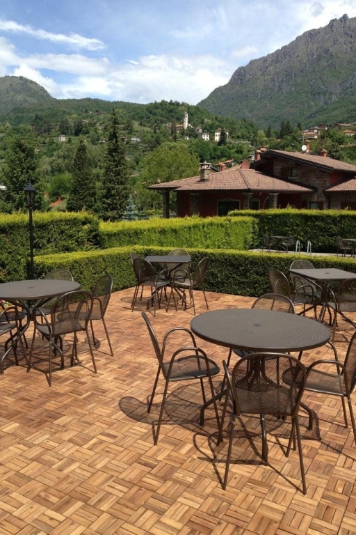 Balcony & Terrace