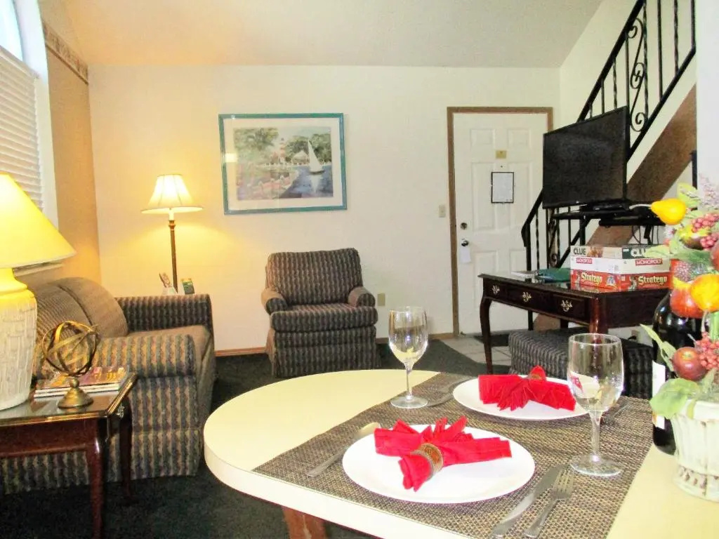 Turning Leaf Furnished Townhomes - Chambres