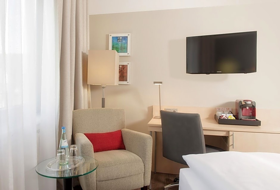 Economy Twin room (twin beds)