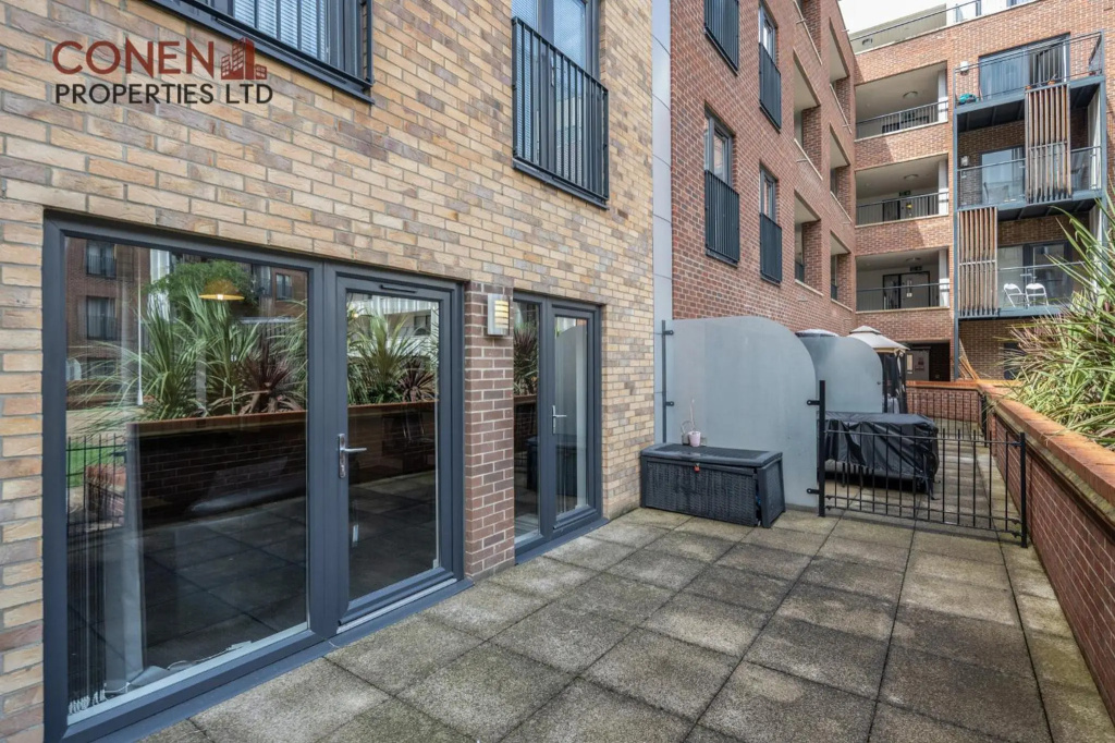 CONEN Image Two Apartment