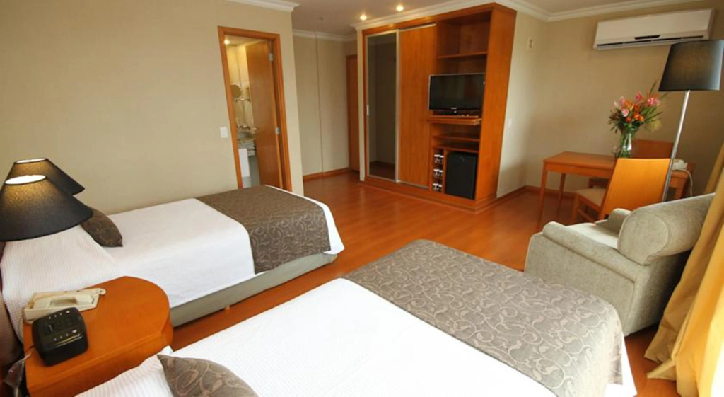 Отель Plaza Rio Residences - Barra First в Рио-де-Жанейро