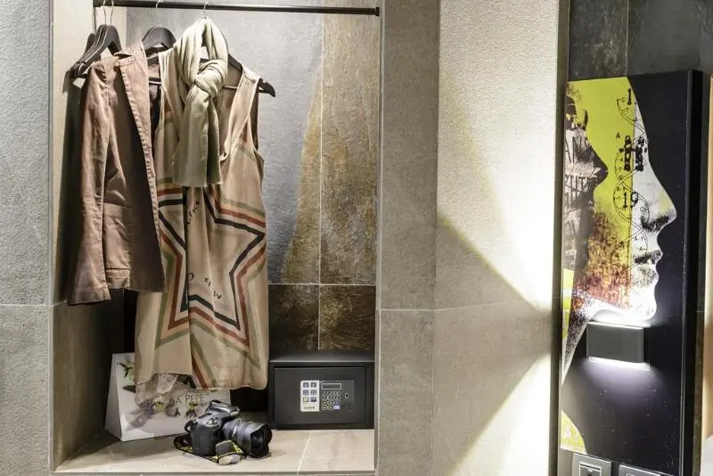 Just Hotel Milano - Chambres
