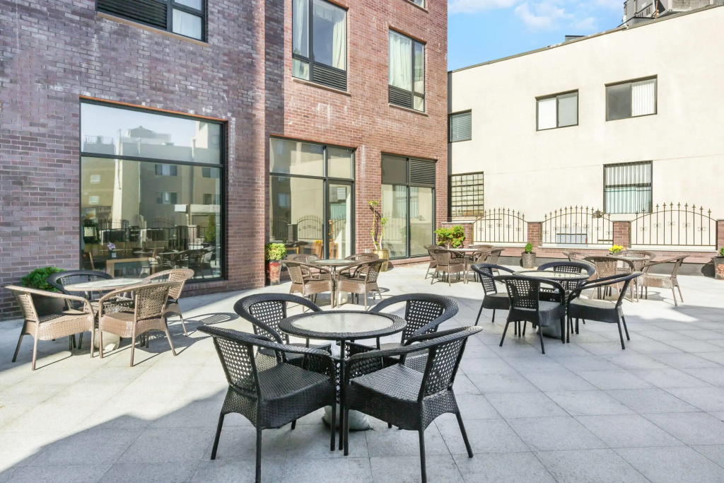 Ramada by Wyndham Flushing Queens - Général