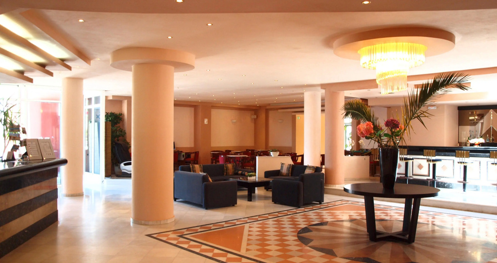 Hotel Sissi Bay And Wellness Club