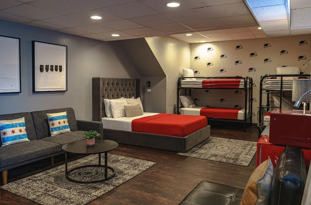 Deluxe Suite