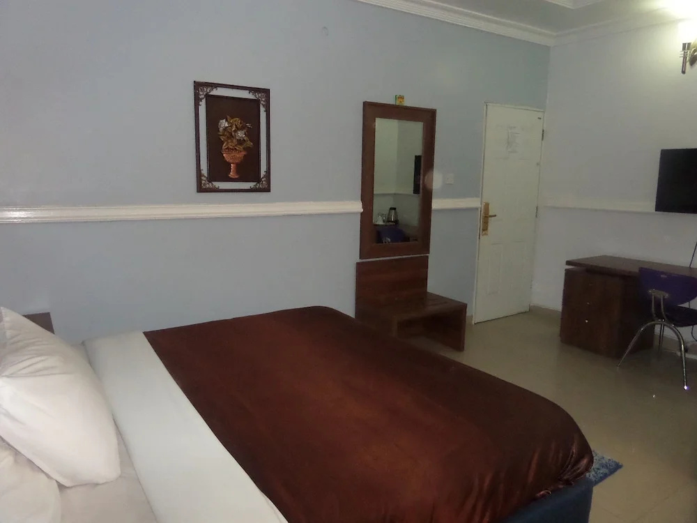 Royal room