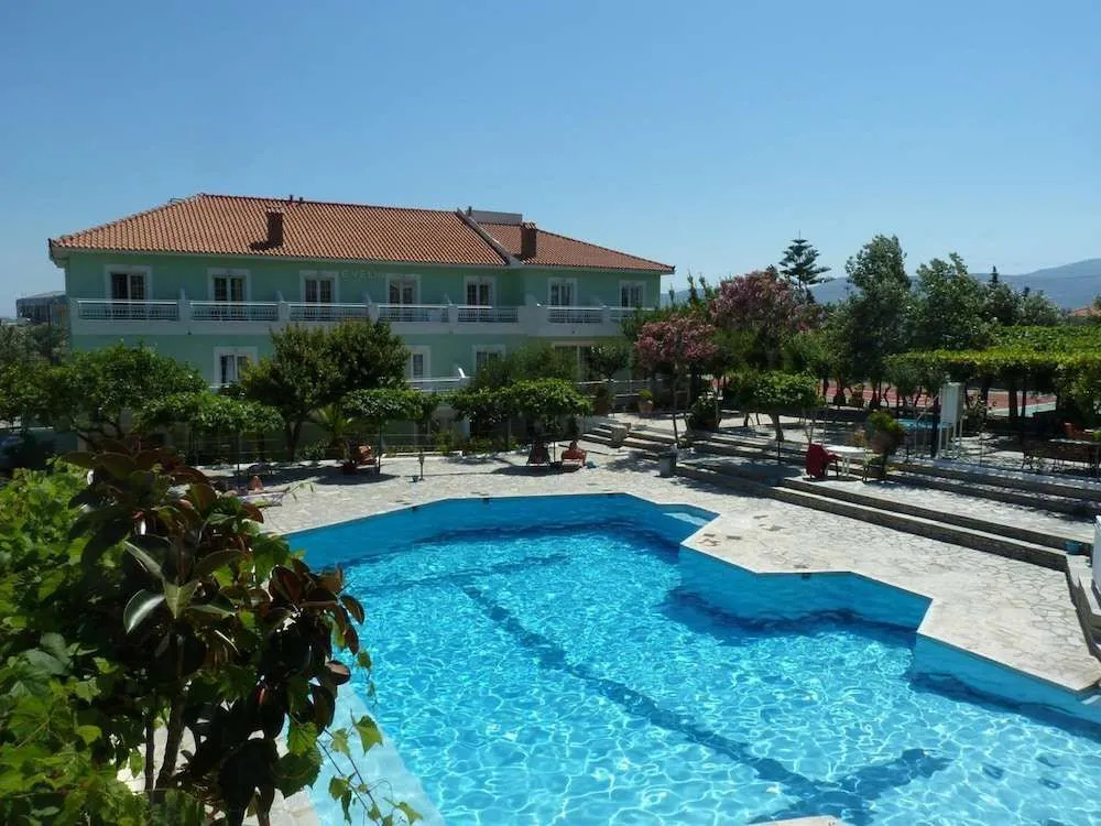 Hotel photo 12