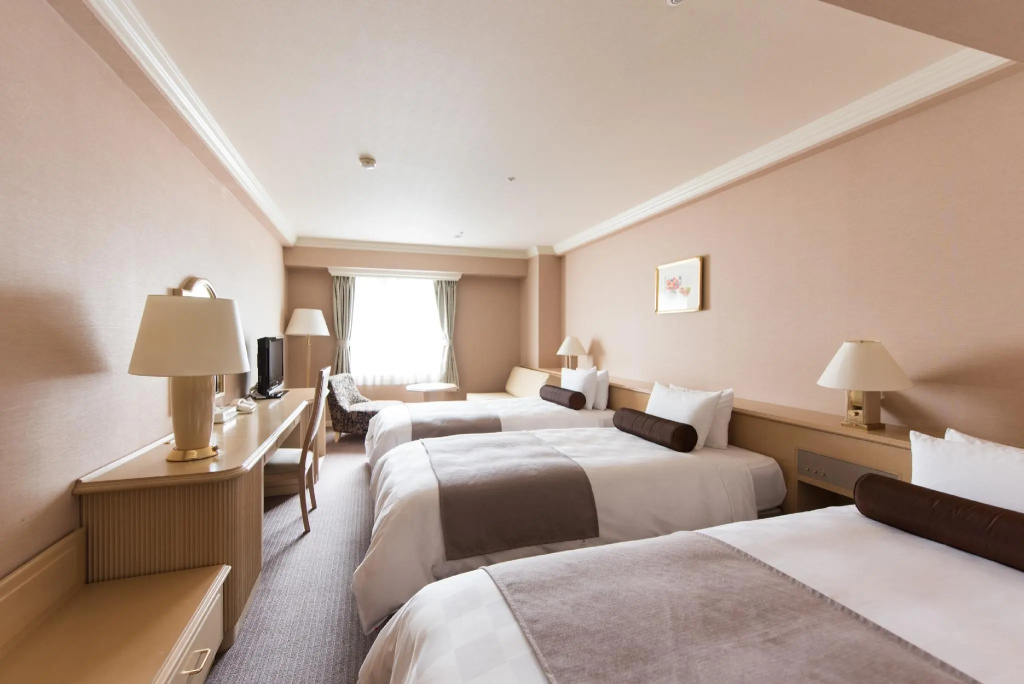 Triple room