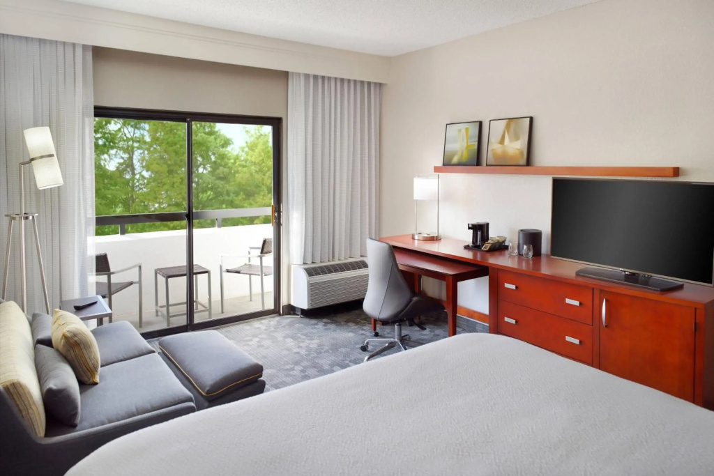 Courtyard by Marriott Atlanta Perimeter Center - фото 6