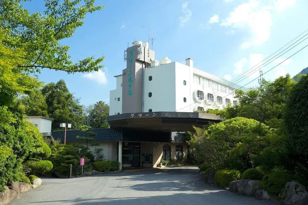 Yunoyama-onsen Green Hotel