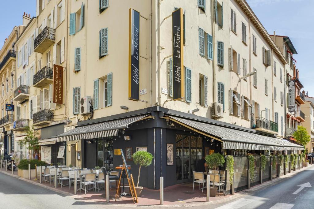 Hôtel le Mistral by null