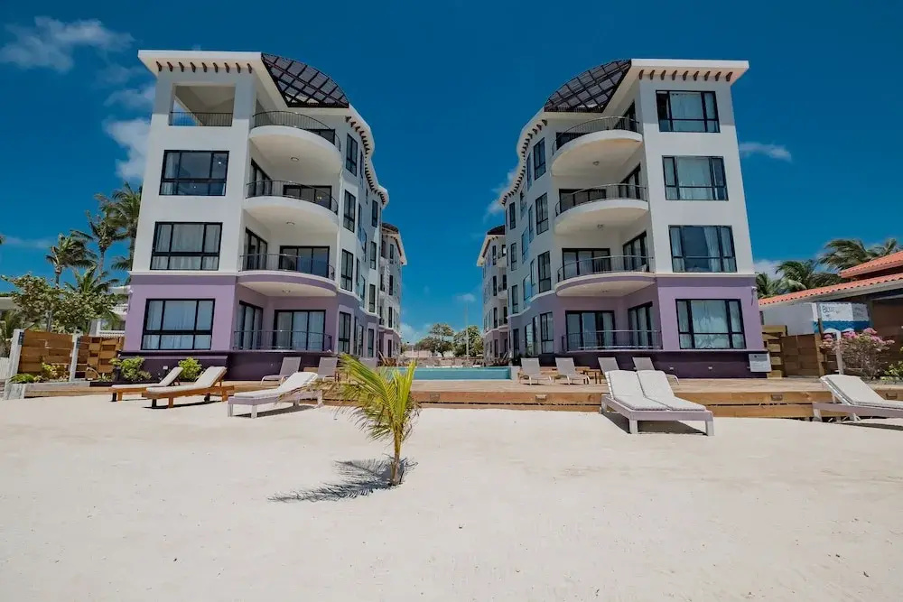 Diamante Beachfront Suites