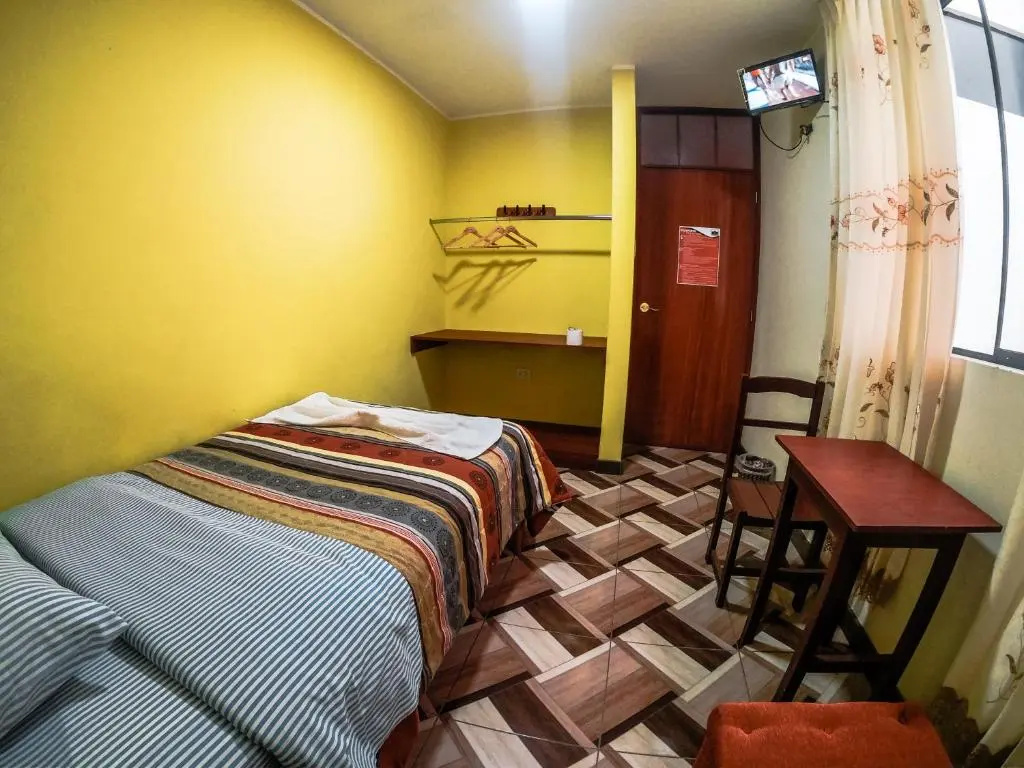Economy room