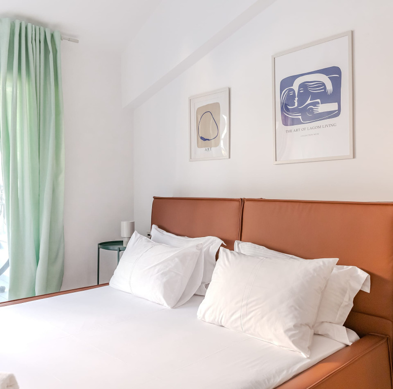 Superior Double room (full double bed)