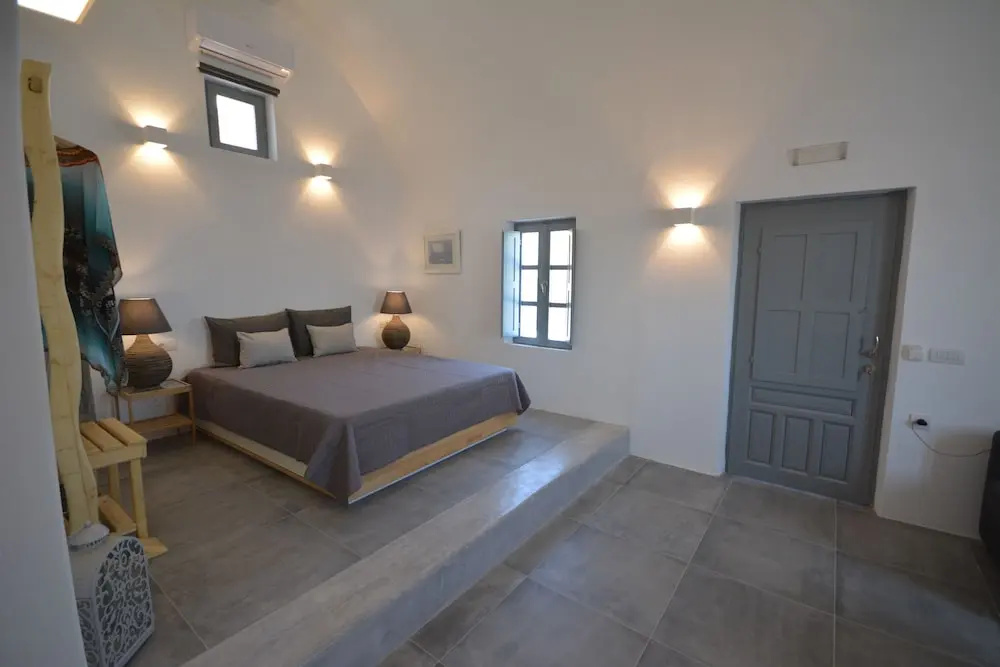 Santorini Sea View Apartments