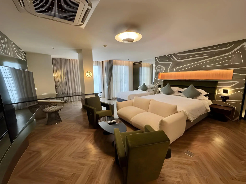 Hotel photo 18