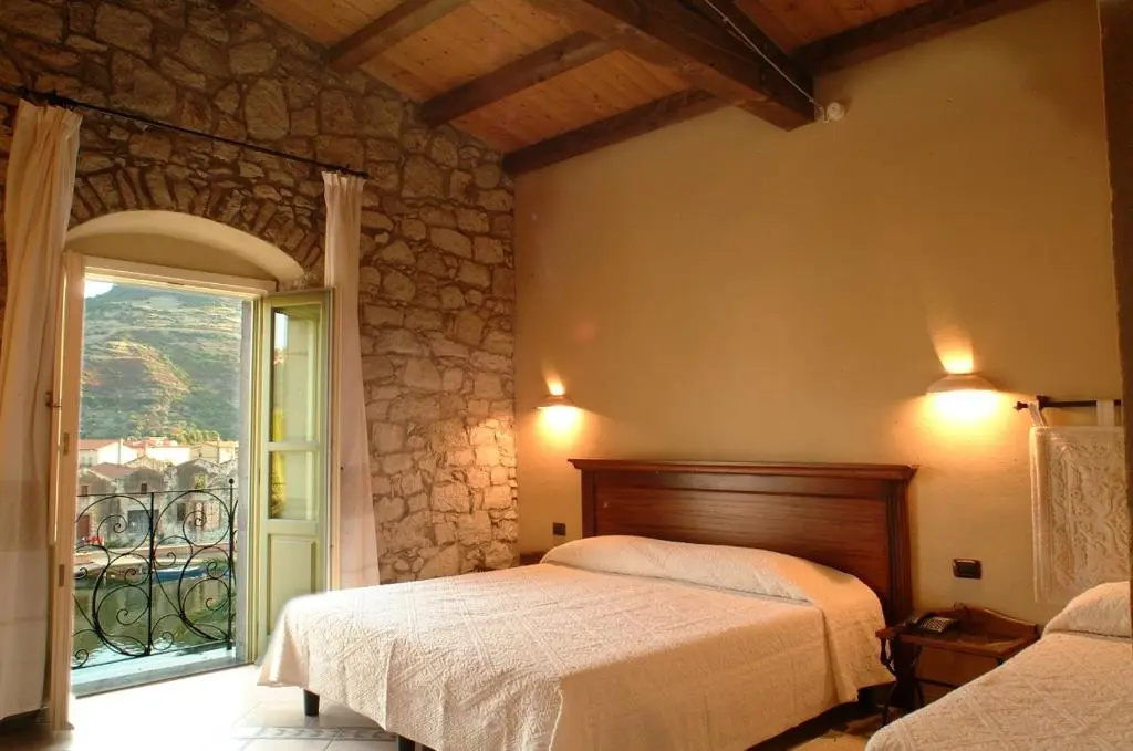 Corte Fiorita Albergo Diffuso - Chambres
