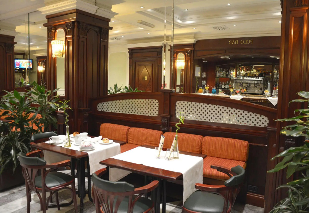 Hotel photo 21