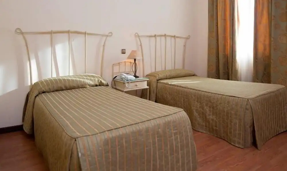 Hotel Villa de Ferias - Chambres