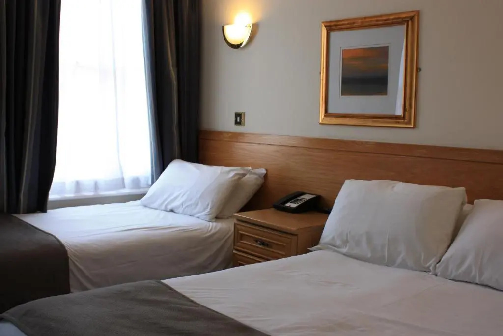 Regency Hotel Westend - Chambres