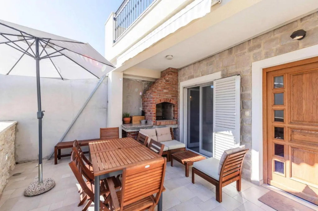 Holiday Home In Petrcane
