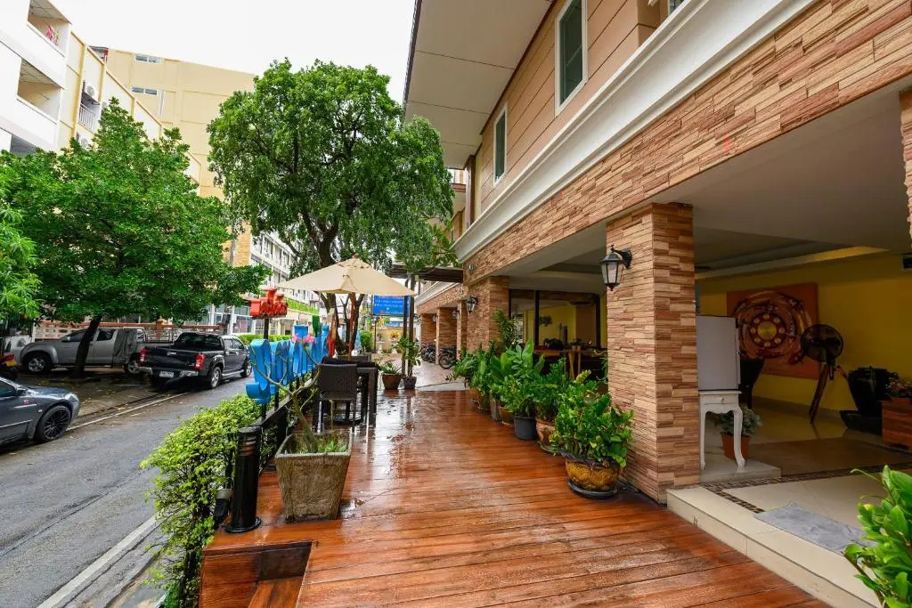 Hotel photo 12