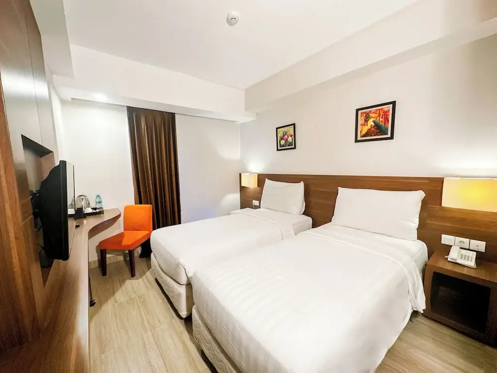 Superior Single room with city view (single bed)