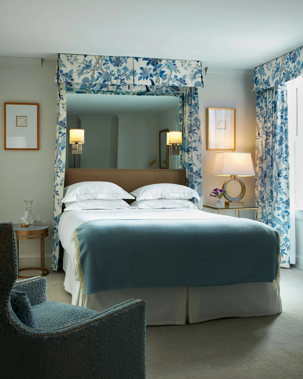 2 Bedrooms Double Suite (full double bed)