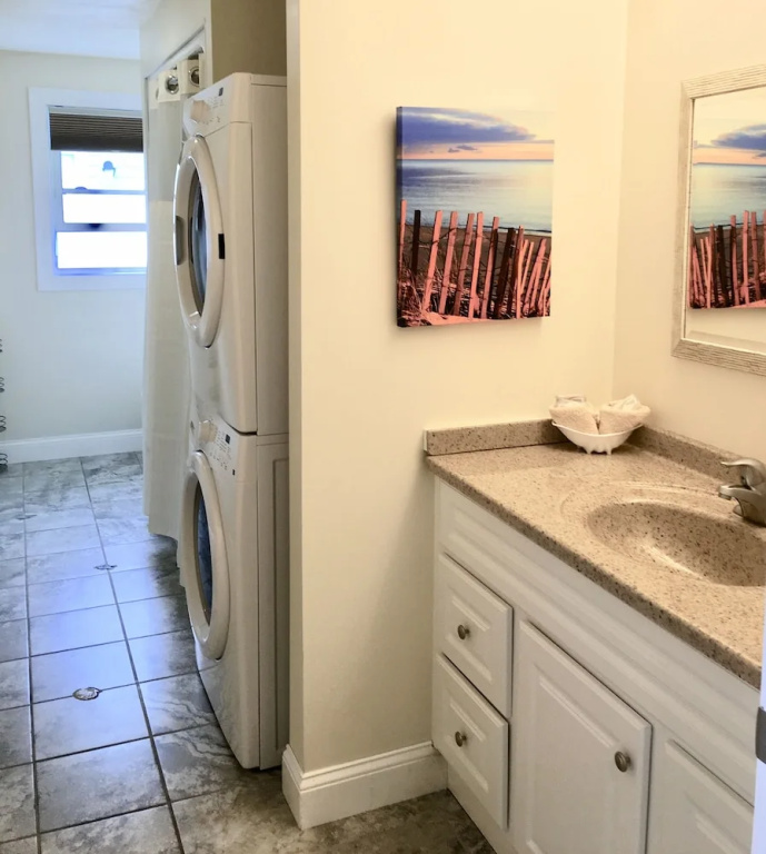 4 Bedrooms Cottage
