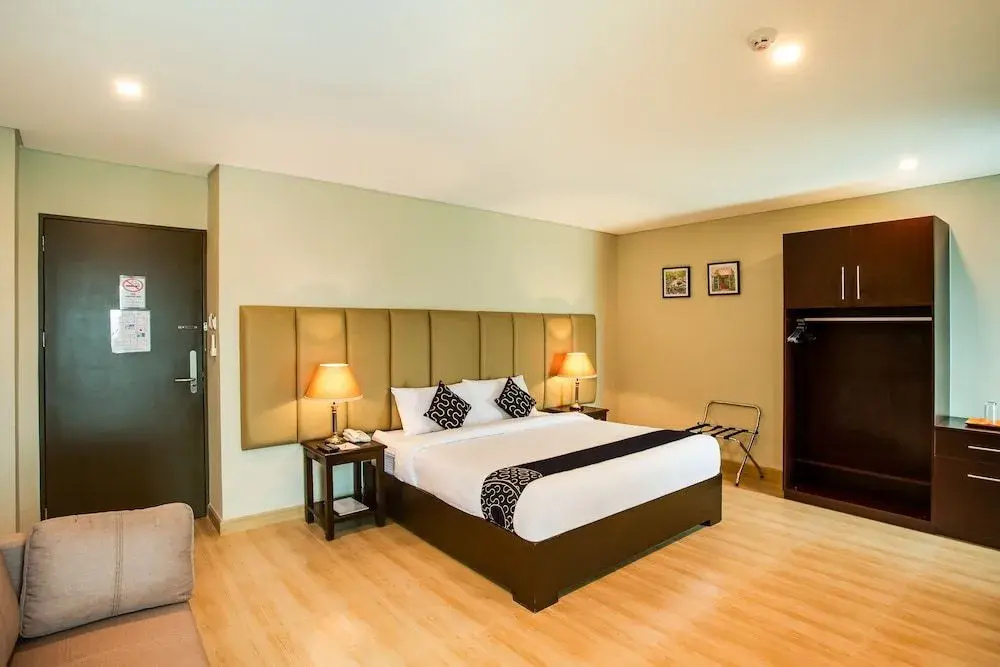 Bedroom