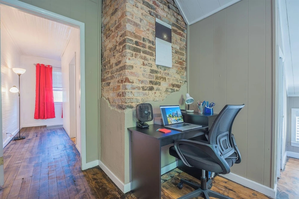 4 Minutes to Downtown by the Atlanta Beltline Trail in the Cabbagetown Neighborhood — фото 2