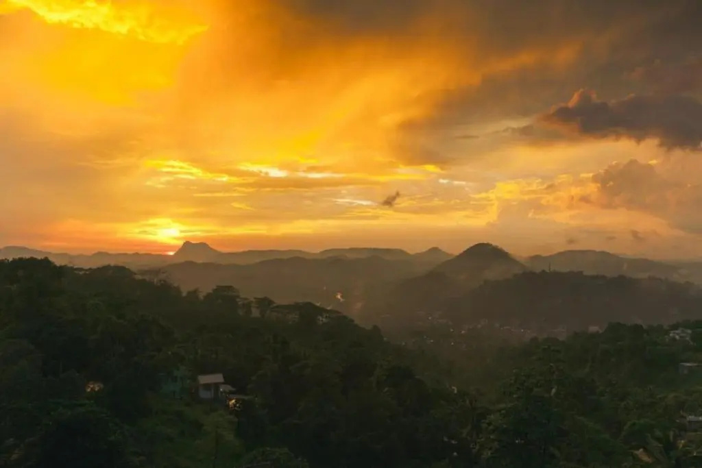 Holistic Villas Hills