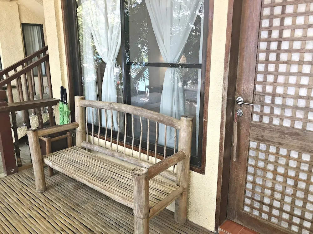 Balcony & Terrace